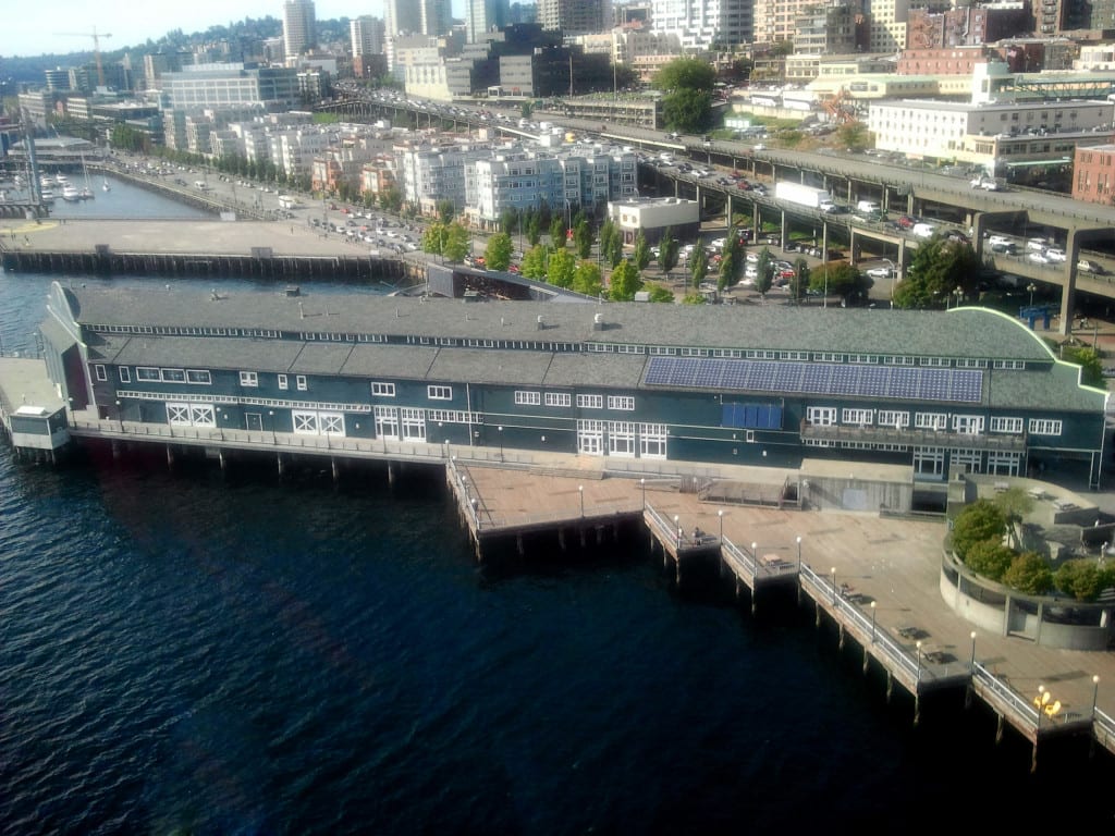 Image of Seattle Aquarium roof with solar panels.