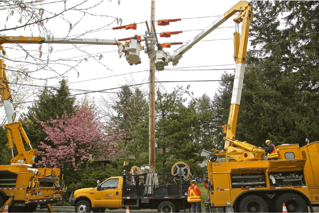 City Light crews installing the FLISR system